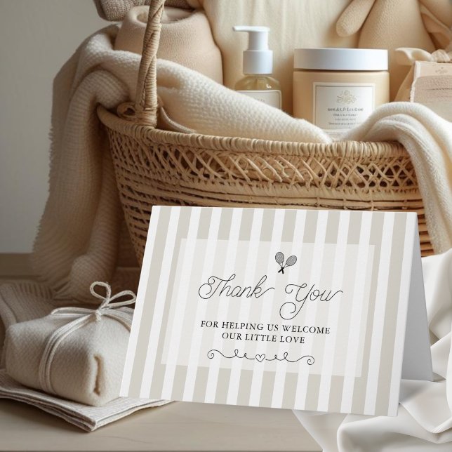 Eleganta beige randiga tennis tackkort (beige striped tennis theme baby shower thank you cards)