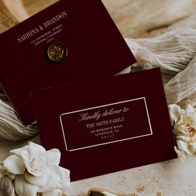 Eleganta etiketter för adress till bröllopsgäster  (Elegant Burgundy Wedding Guest Address Labels)