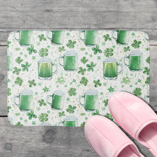 Eleganta gröna ölmuggar och Shamrocks vita Badrumsmatta