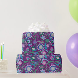 Eleganta lila boho-blommor på lila presentpapper