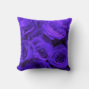 Eleganta lila rosor blommande blommor kudde
