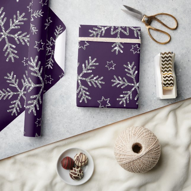 Eleganta lila & silver snöflingor jul presentpapper (Hantverk)