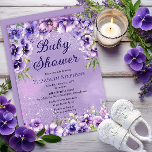 Eleganta lila violer Blommig baby shower Inbjudningar