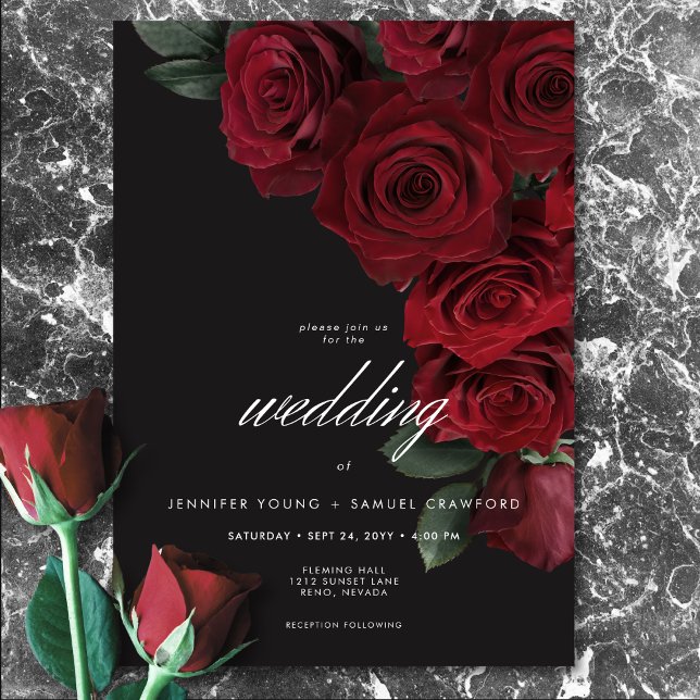 Eleganta Mörkröda Rosor Bröllopsblommor Inbjudningar (Elegant Moody Blood Roses Floral Wedding Invitation)