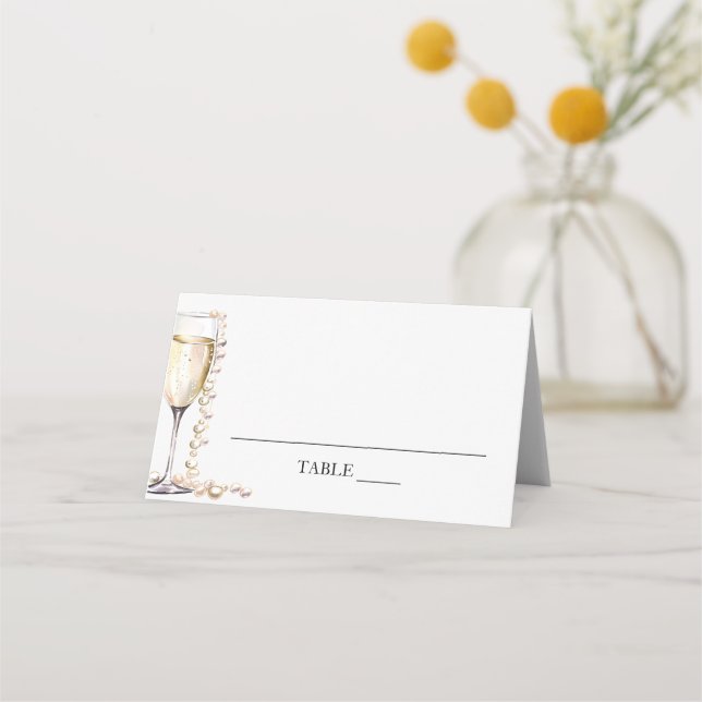 Eleganta pärlor och Prosecco vikta platskort Placeringskort (Framsida)