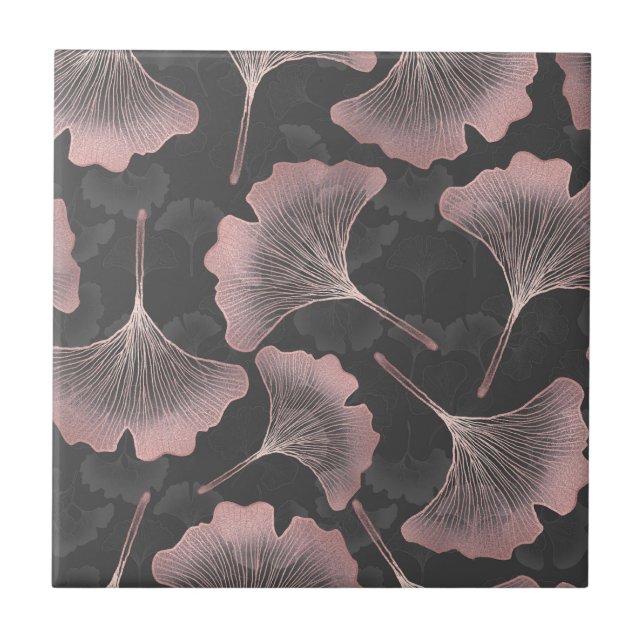 Eleganta rosa ginkgoblad på svart bakgrund kakelplatta (Framsidan)
