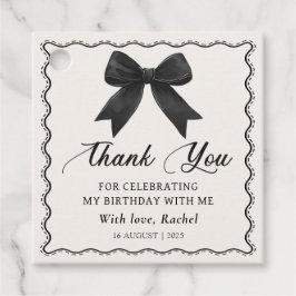 Eleganta svarta födelsedagspresentetiketter med ro gåvor etiketter