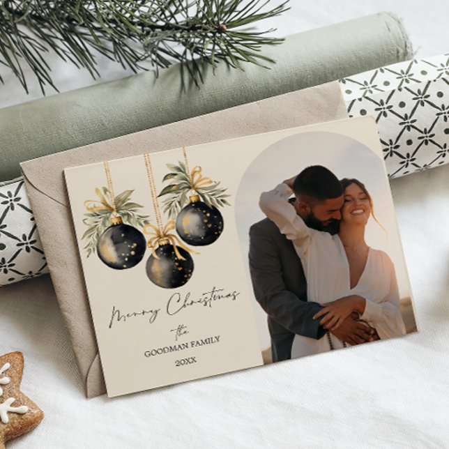 Eleganta svarta guldförgyllda ornament valv fotofi helg vykort (CHRISTMAS BOUBLES ELEGANT ORNAMENTS PHOTO ARCH SHAPE POSTCARD. NEWLY WED FAMILY PHOTO)