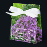 Eleganta Syrliljor lila lavendel blommande Tack  Presentaskar<br><div class="desc">Eleganta Syrliljor lila lavendel blommande Tack kort.</div>