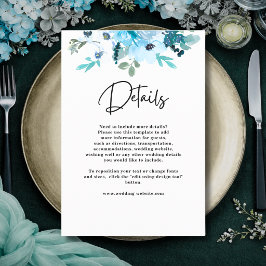 Eleganta vita dammiga blå blommande bröllopsdetalj tilläggskort