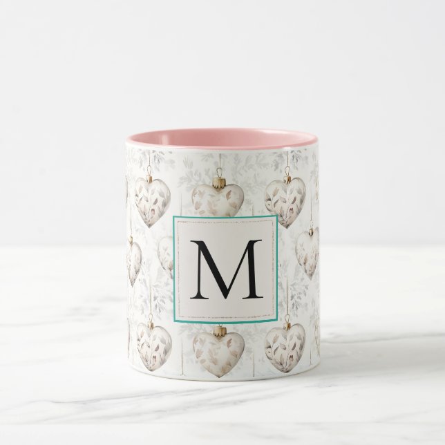 Eleganta vita hjärtrydnader med monogram mugg (Center)