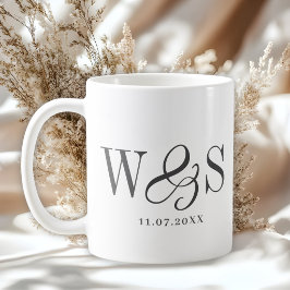 Eleganta vita initial brudpar kaffemugg