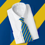 Eleganten för Professionell i Ukraina Slips<br><div class="desc">Ukrainas Flagga Professionell- och Elegant Office-halsar har en klassisk blå och Gult med mönster,  dubbla och sidutskrift.</div>