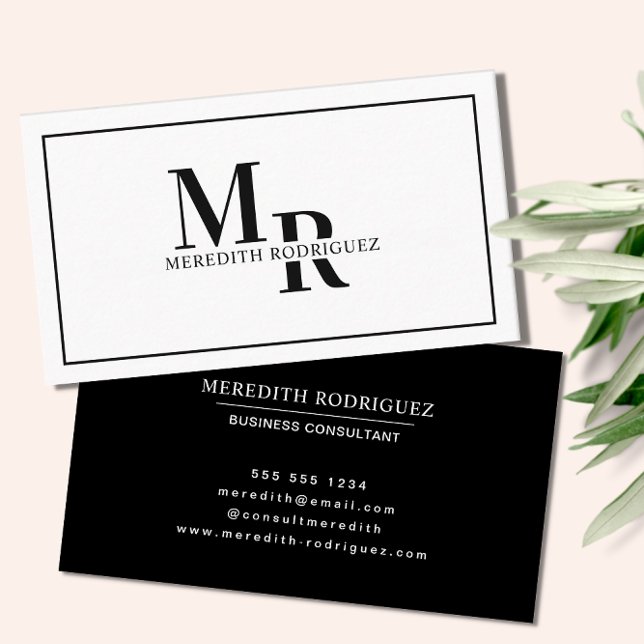 Eleganten Svartvitt med minimal Professionell Visitkort (Skapare uppladdad)