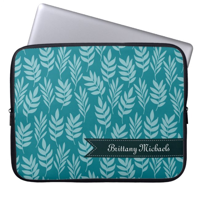 Eleganten Teal och Aqua Lämnar Mönster med Namn Laptop Sleeve (Framsidan)
