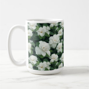 Elegantens botaniska vita blommigt av klassisk grö kaffemugg