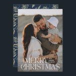 Elegantens fotomoderna, minsta marinblått botanisk julkort<br><div class="desc">Elegantens fotomoderna minsta plana platta God jul-helgdag för marinblått vattenfärgat botaniskt typografi.</div>