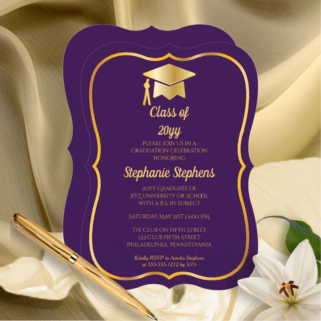 Elegantens Lila | Studentfest för Guld Cap Inbjudningar (Elegant Purple and Faux Gold Cap Graduation Party Invitation - Bracket Style (Print and/or Download))