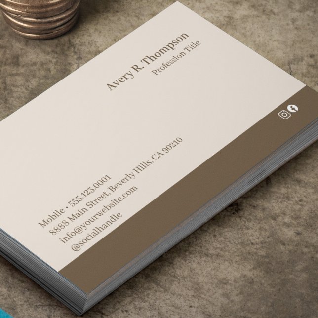 Elegantens Professionell - enkel, minimalistisk mo Visitkort (Neutral earth tone professional, modern business card.)