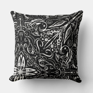 Elegantens svarta och vita mandala-design kudde