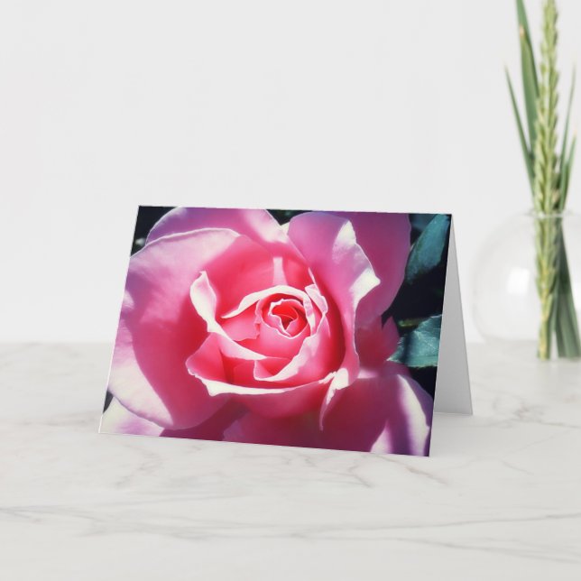 Elegantt rosa rosvalentinkort helgkort (Framsida)