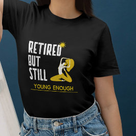 Eleganz in Bewegung Yoga Königstaube in der Rente T Shirt