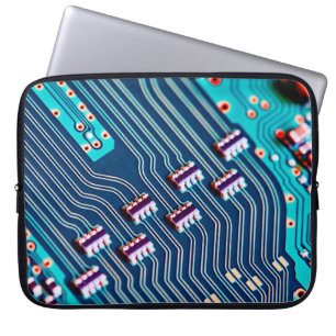 Elektroniskt kretskort som stängs av. bakgrund,bar laptop fodral
