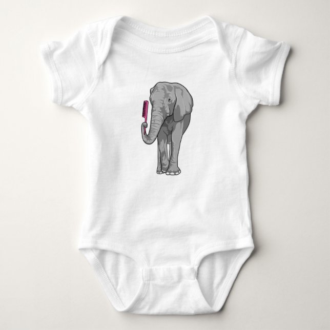 Elephant as Hairdresser with Comb T Shirt (Framsida)
