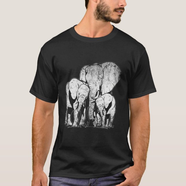 Elephant Family Elephant T Shirt (Framsida)