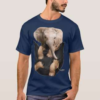Elephant in Pocket Funny Elephant Älskare Gifts T Shirt