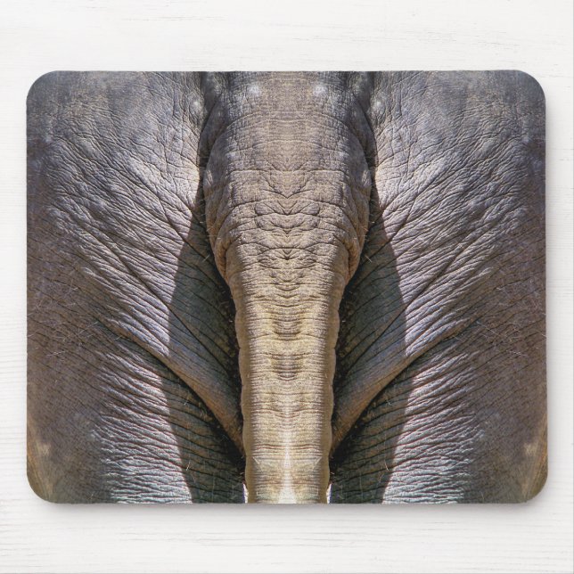 ELEPHANT ROLIGT MUSMATTA (Framsidan)
