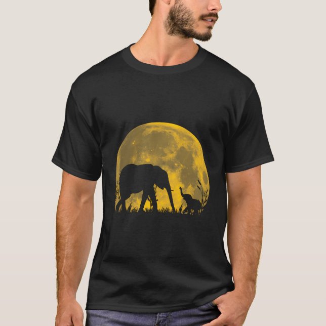 Elephant Safari African Wildlife T Shirt (Framsida)