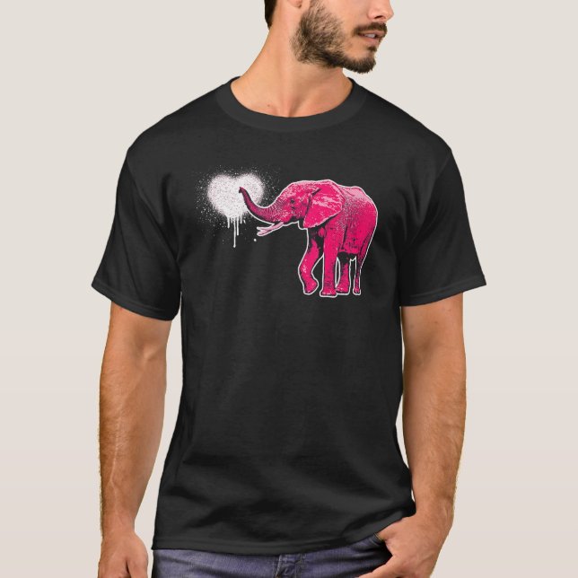 Elephant Spraying Kärlek T Shirt (Framsida)
