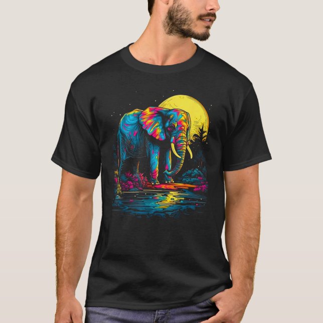 Elephant Wilderness T Shirt (Framsida)