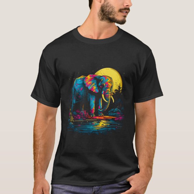 Elephant Wilderness T Shirt (Framsida)
