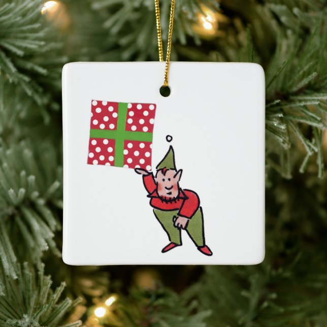 Elf With Polka Dot Gift square ceramic ornament (Träd)