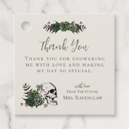 Elfenbensfärgade blomsterkranium och rosor gotiska gåvor etiketter