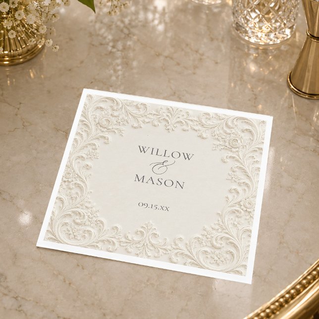 Elfenbensfärgade vintage-rullande blomklänning ser pappersservett (Ivory Vintage Scroll Floral Wedding Napkins)
