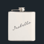 Elfenbenskräm Elegant Skript Namn Bröllopsfest  Fickplunta<br><div class="desc">Fira med stil med denna elfenbensfärgade och mörkgrå flaska med ett elegant skript-teckensnitt. Perfekt för möhippor,  brud shower och brudtärna-gåvor,  denna stilrena design gör en minnesvärd souvenir. Ett bra val för bröllopsfestligheter,  tjejresor eller en rolig kväll ute. Denna trendiga flaska är både praktisk och modeinriktad för alla firanden.</div>
