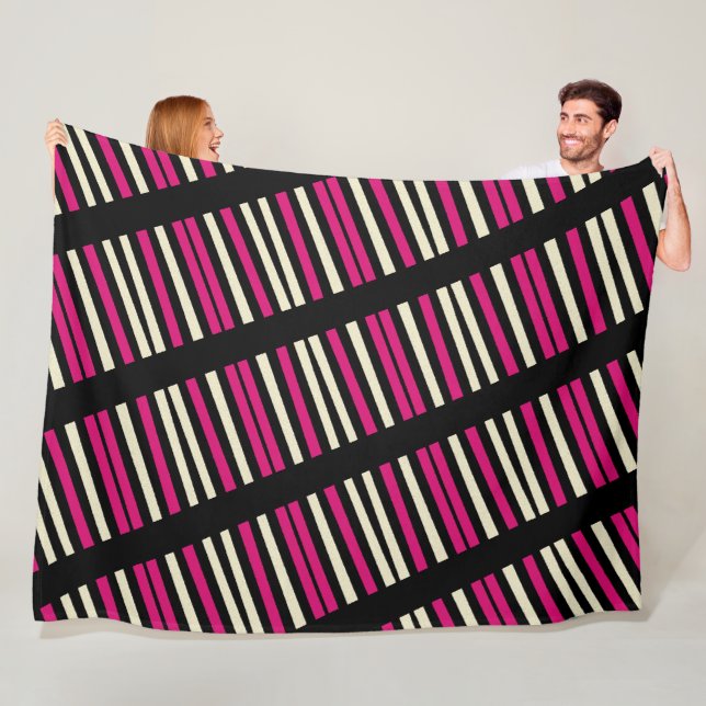 Elfenbenskustens Rosa Black Rand Fleecefilt (På plats)