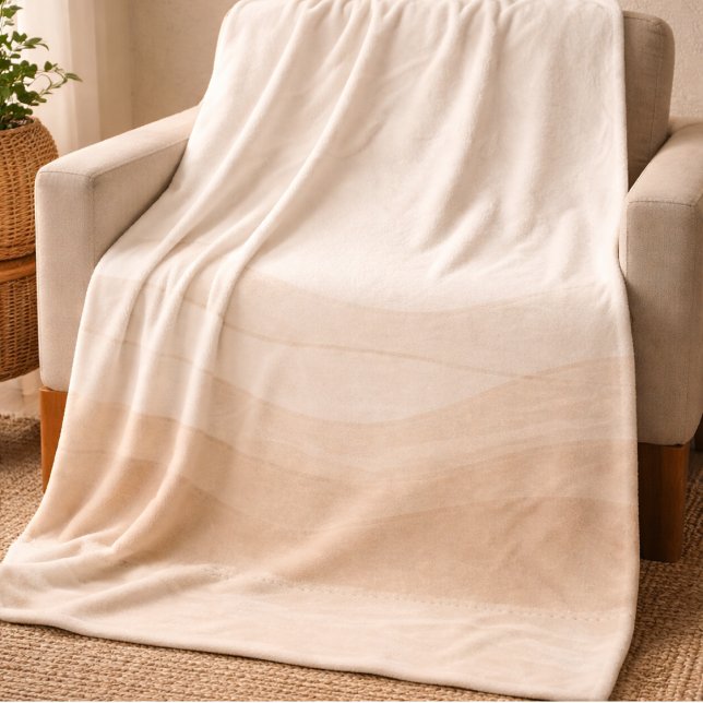 Elfenbensrosa Vågor Fleecefilt (Ivory and blush waves with taupe trim for elevated coastal layering)