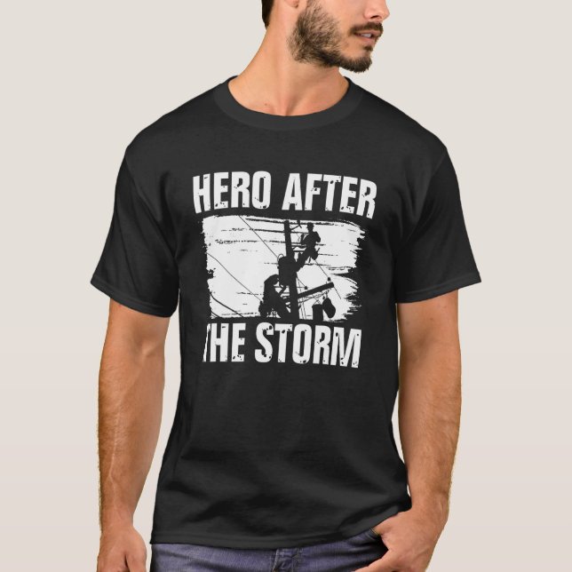 Elhero för elledning efter stormen lineman t shirt (Framsida)