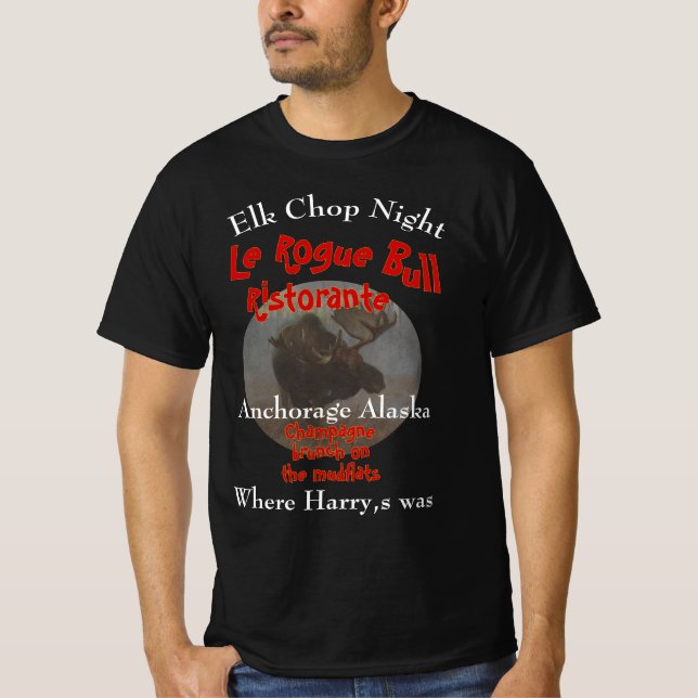Elk Chop Night Le Rogue Bull Whittier Alaska T Shirt (Framsida)