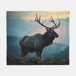 Elk på en Ridge på Dawn Fleecefilt