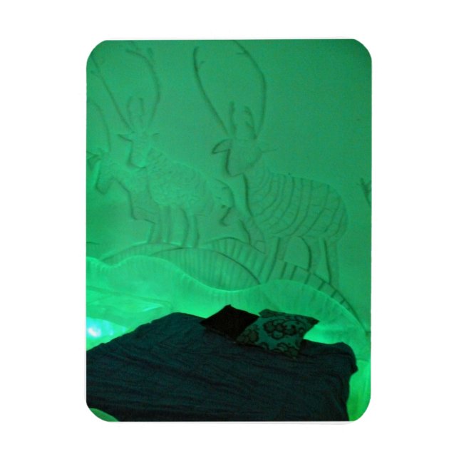 Elk Room at Hotel de Glace, Quebec, Kanada Magnet (Vertikal)
