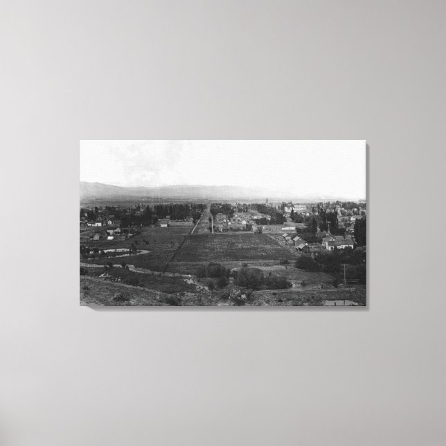Ellensburg, WA Birds Öga View of Town Photograph Canvastryck (Framsida)