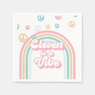 Elva är en Vibe Retro Summer Rainbow Pappersservett