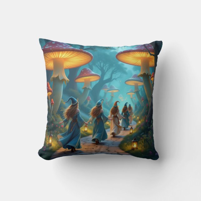 Elves Mushroom Kudde (Framsida)
