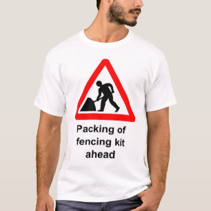 Emballage av att fäkta satsen framåt t-shirt