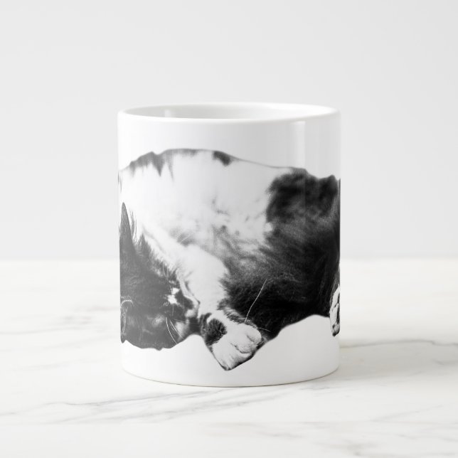 Ember Glow Catnap Jumbo Mugg (Framsidan)